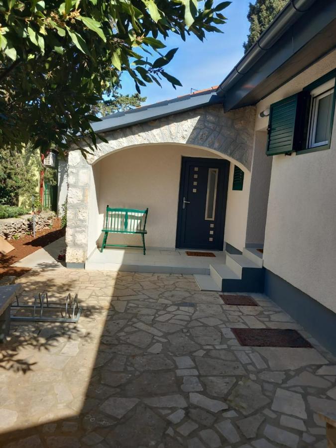 פרמנטורה Apartmani Luni מראה חיצוני תמונה